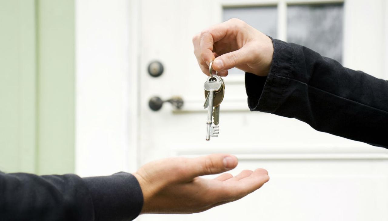 Why Do I Need a Solicitor to Extend My Lease?
